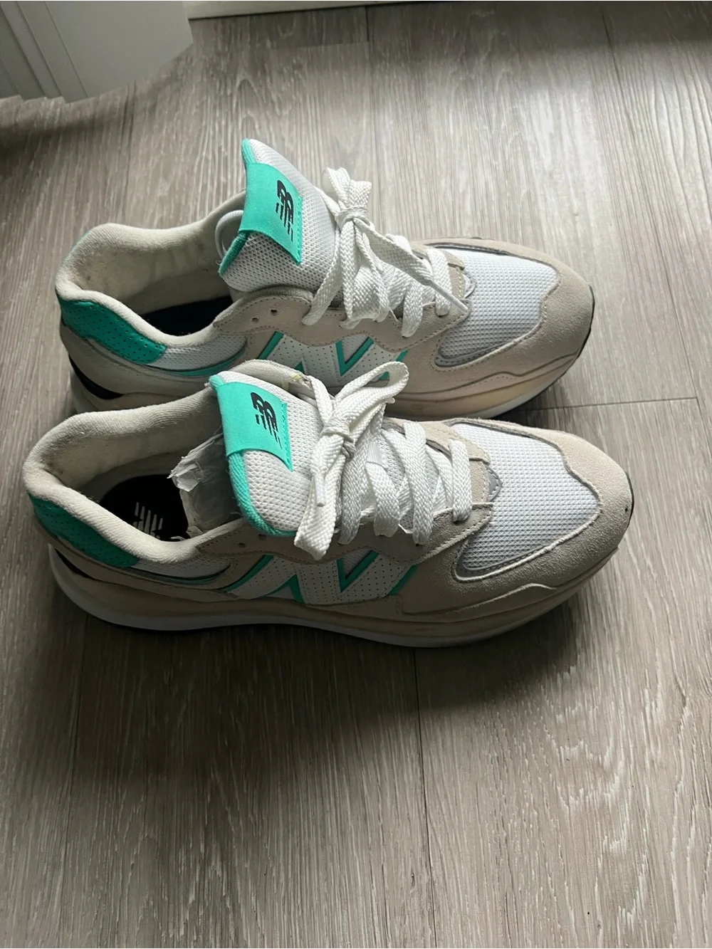 New Balance classic mesh accents